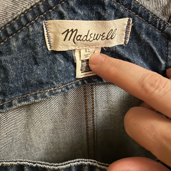 Madewell stright leg denium overalls, sz XL. In Dennett wash - Picture 4 of 16